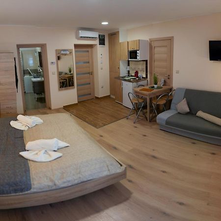 Holiday Apartmanhaz Gyula Exteriér fotografie