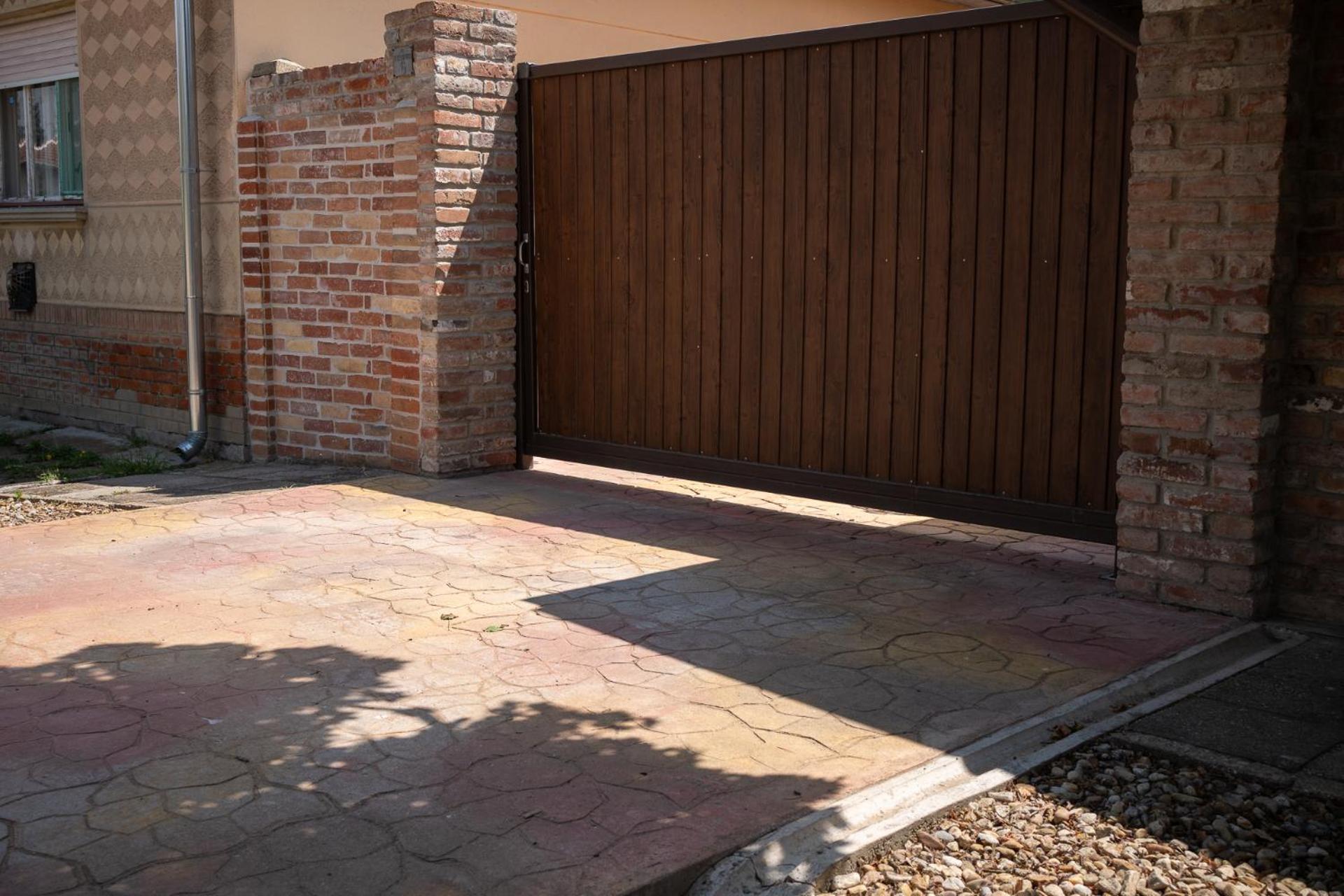 Holiday Apartmanhaz Gyula Exteriér fotografie
