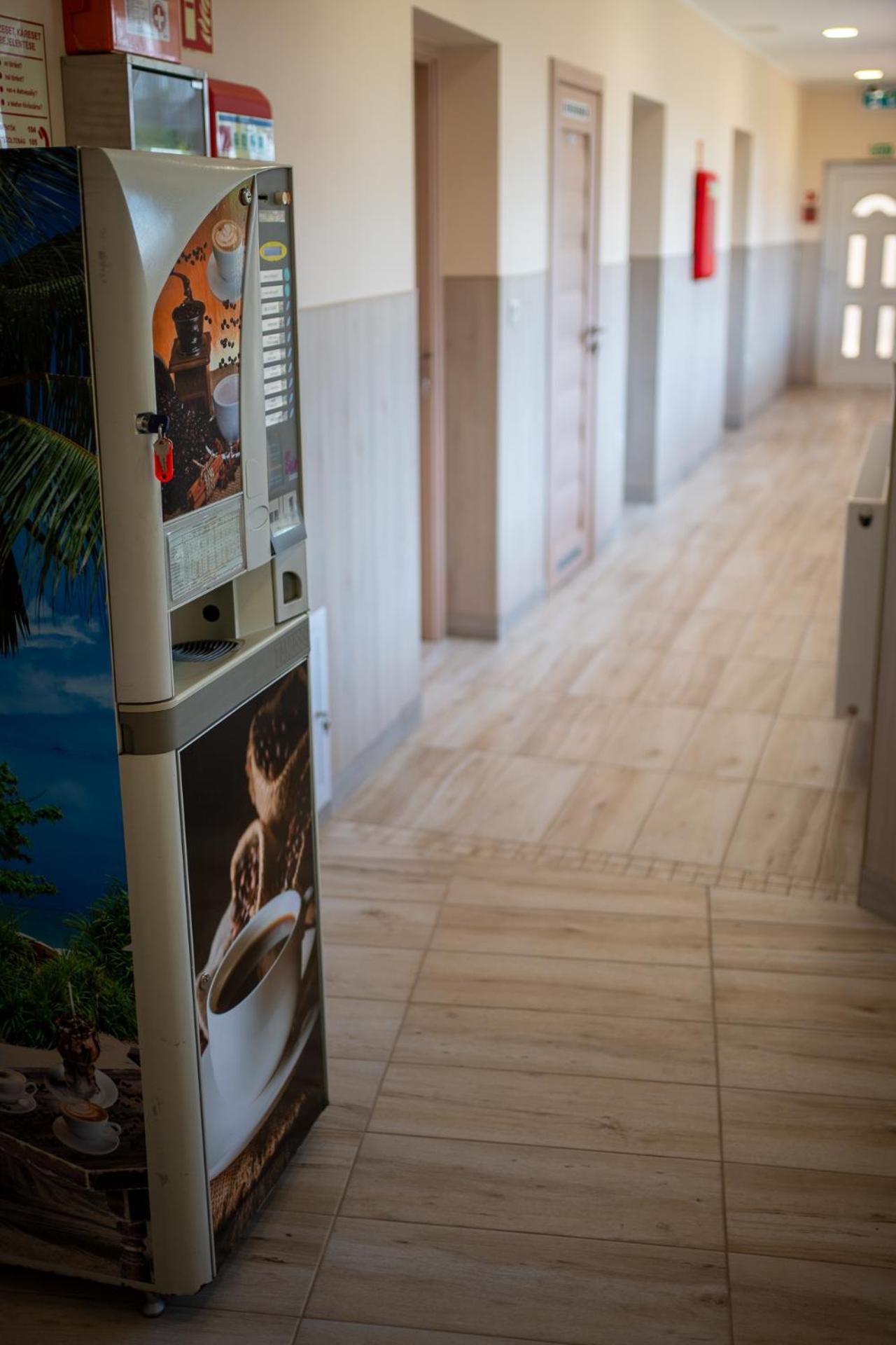 Holiday Apartmanhaz Gyula Exteriér fotografie