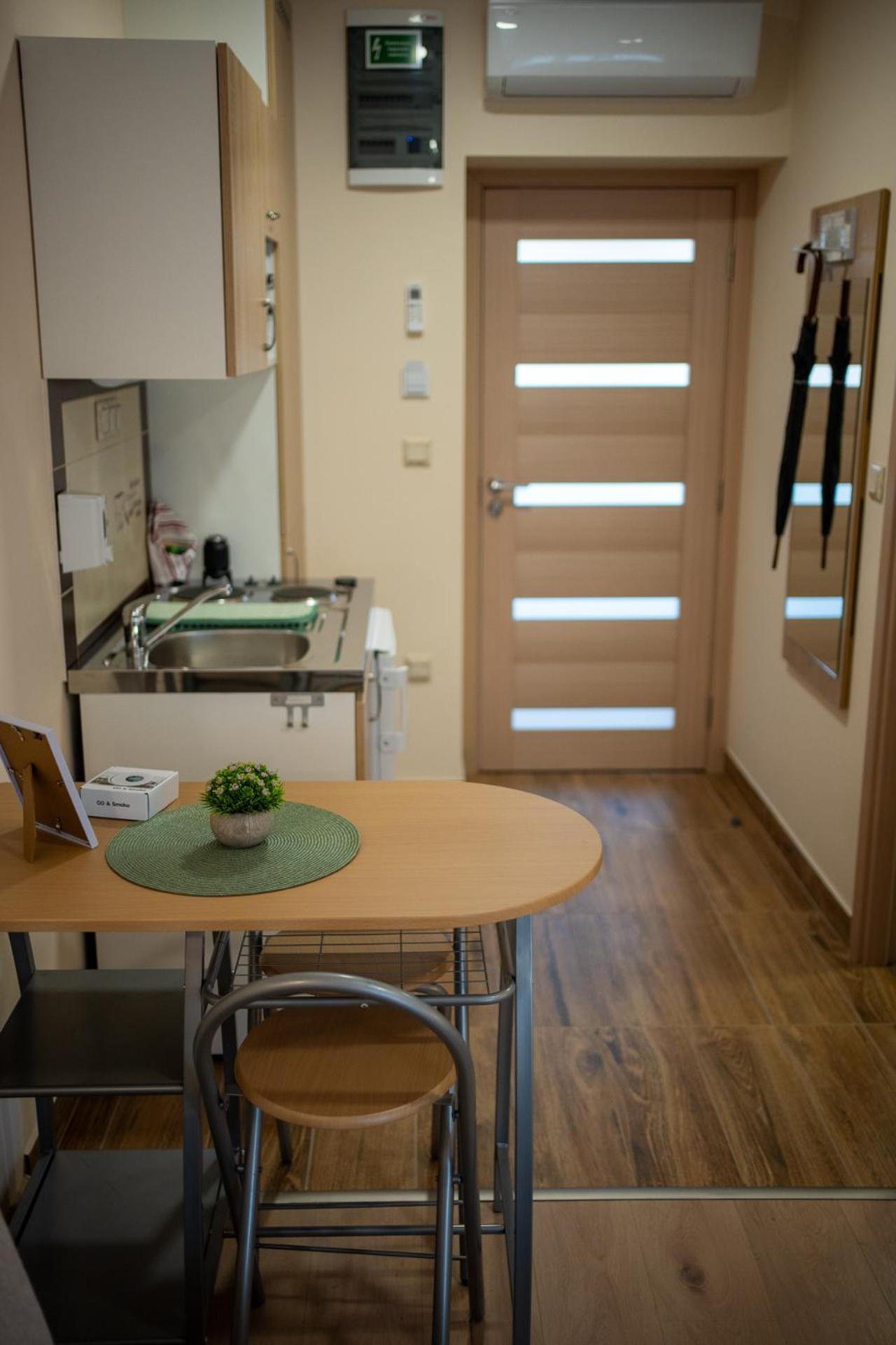 Holiday Apartmanhaz Gyula Exteriér fotografie