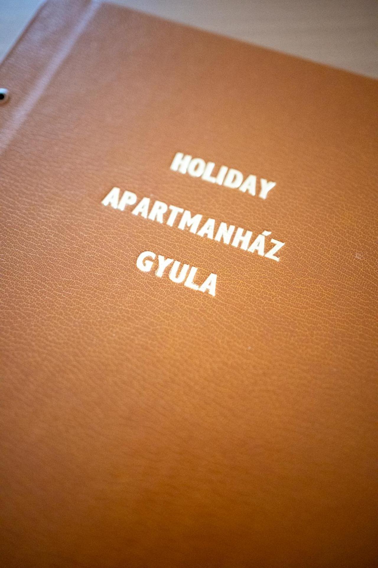 Holiday Apartmanhaz Gyula Exteriér fotografie