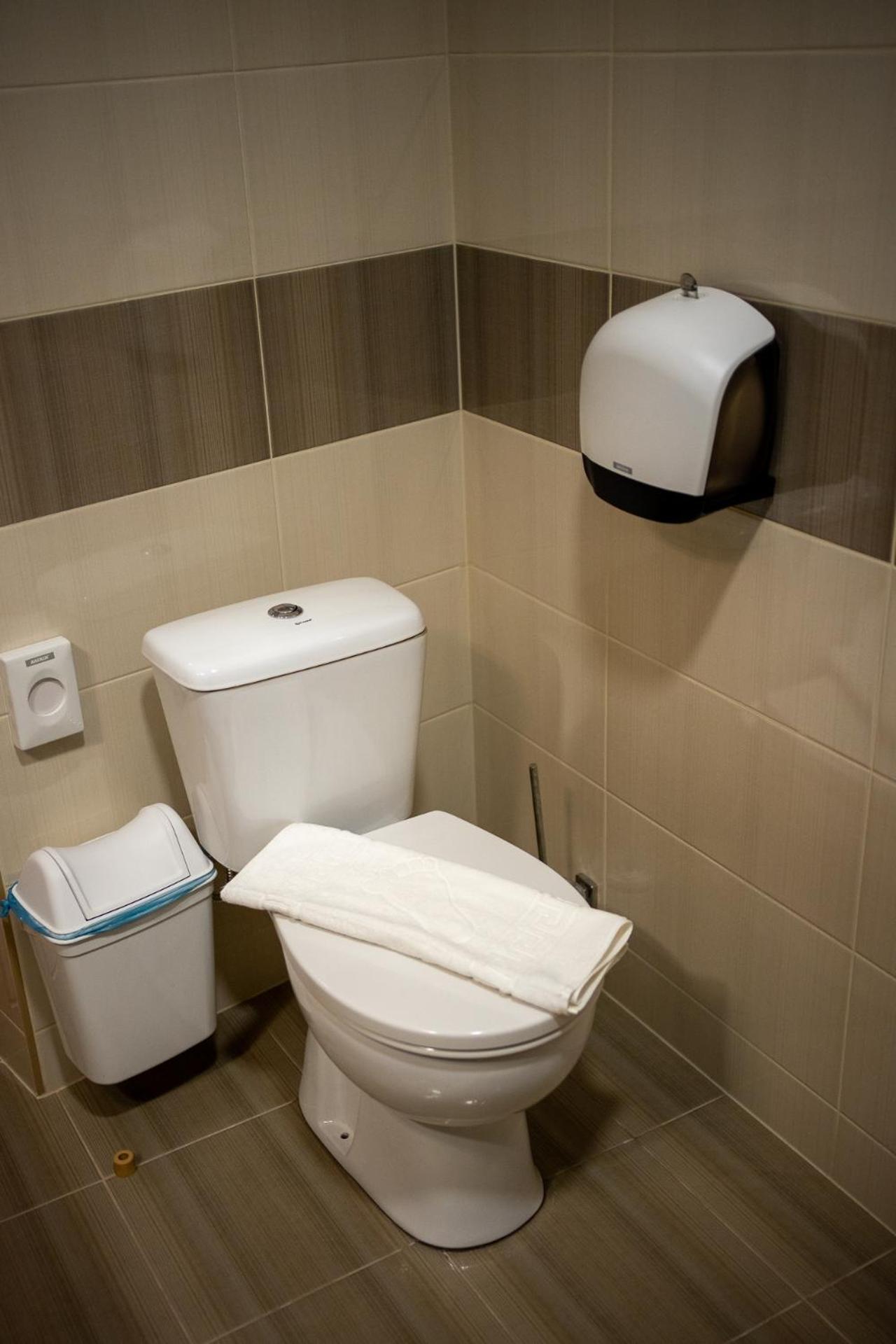 Holiday Apartmanhaz Gyula Exteriér fotografie
